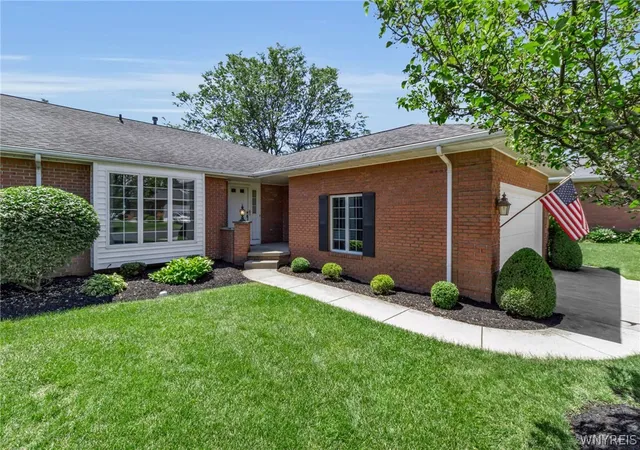 Photo 1 of Sale Pending at 3 Saint Charles Ct, Buffalo, NY 14221 | MLS# B1691721 | Listing updated on 2026-07-21