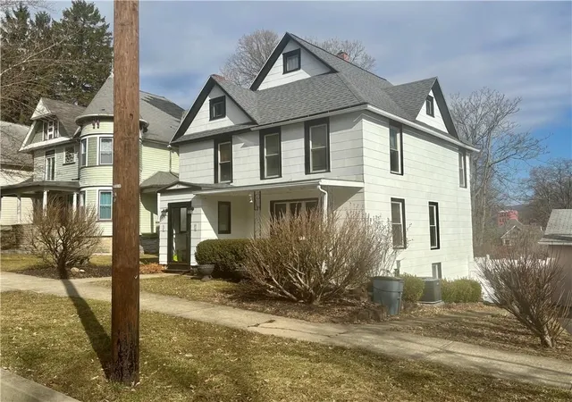 3rd image of 87 E 2Nd St, Corning, NY 14830 | MLS# R1692153
