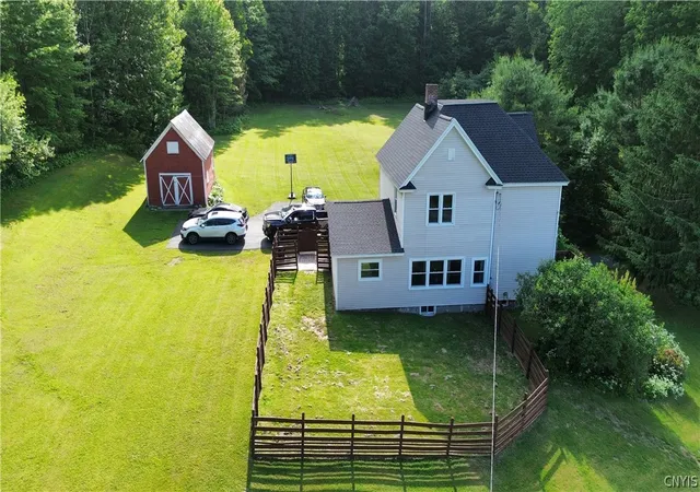 2nd image of 231 N Helmer Ave, Dolgeville, NY 13329 | MLS# S1692157