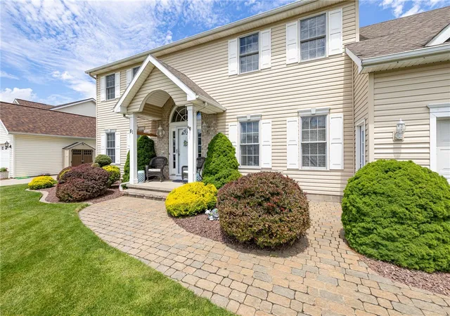 3rd image of 81 Christina Dr, Chili, NY 14514 | MLS# R1692140