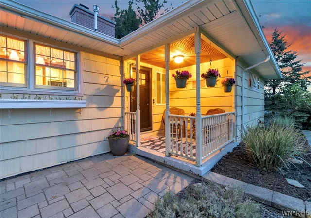 4th image of 67 Castle Hill Rd, East Aurora, NY 14052 | MLS# B1691806