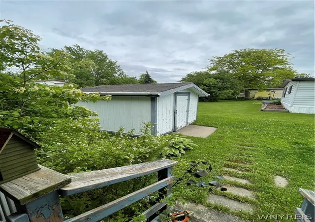 Homes for sale in Hamburg, NY | 30 S Whispering Ln Ln, Hamburg, NY 14075 | MLS# B1692118