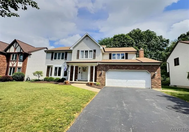 1st image of 110 Londonderry Ln, Getzville, NY 14068 | MLS# B1691767