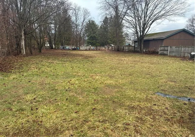 Homes for sale in Bath, NY | 17 Seaman Pl, Bath, NY 14879 | MLS# R1692172