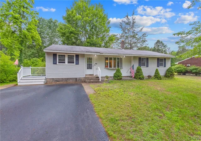 Homes for sale in Clay, NY | 8953 Henry Clay Blvd, Clay, NY 13041 | MLS# S1690301