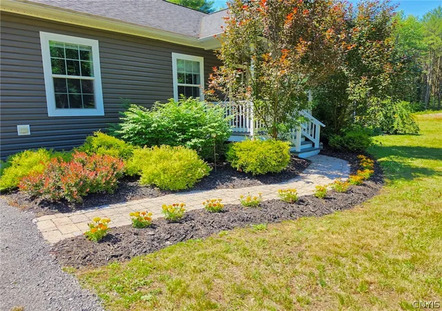 Photo 3 of Sale Pending at 9940 Elpis Rd, Camden, NY 13316 | MLS# S1691193 | Listing updated on 2026-07-24