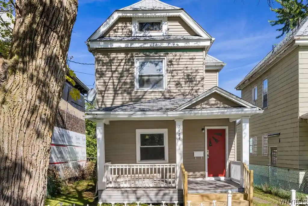 Photo 1 of Single family home for sale at 2424 Cudaback Ave, Niagara Falls, NY 14303 | MLS# B1692218 | Listing updated on 2026-08-05