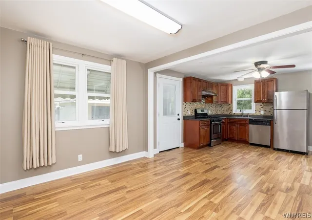 Photo 3 of Single family home for sale at 106 Aspinwood Pl, Buffalo, NY 14223 | MLS# B1692000 | Listing updated on 2026-07-14