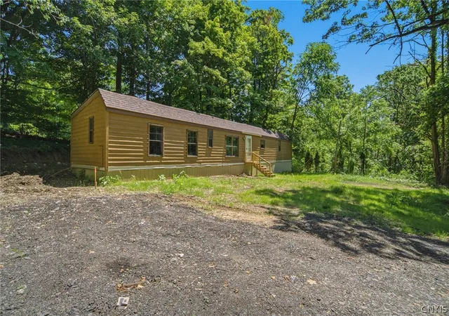 1st image of 46 Canal Rd, Phoenix, NY 13135 | MLS# S1691752