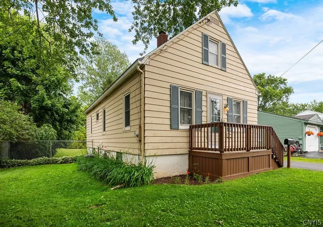 2nd image of 606 Boston Rd, Syracuse, NY 13211 | MLS# S1691467