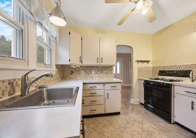 4th image of 606 Boston Rd, Syracuse, NY 13211 | MLS# S1691467