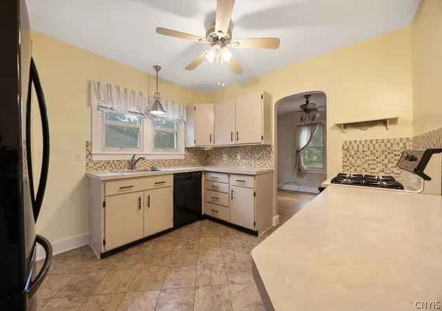5th image of 606 Boston Rd, Syracuse, NY 13211 | MLS# S1691467