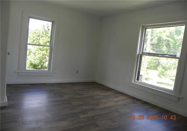 12th image of 16 S Maple St, Corning, NY 14830 | MLS# R1691828