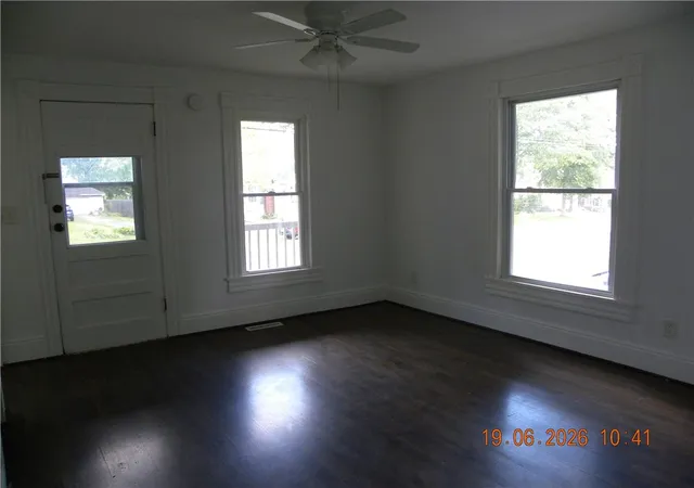 2nd image of 16 S Maple St, Corning, NY 14830 | MLS# R1691828
