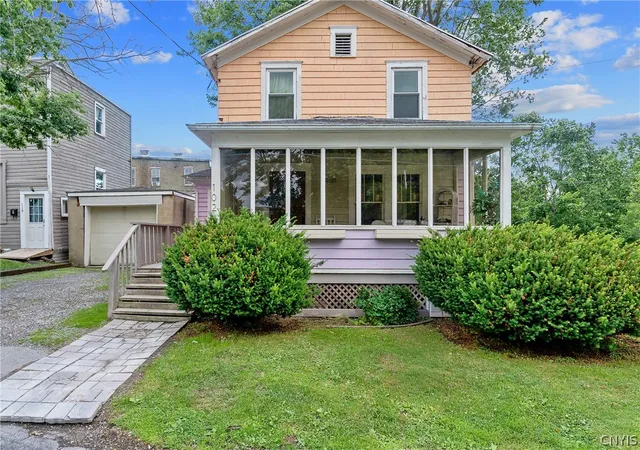 Photo 1 of Single family home for sale at 102 W Elm St, Fayetteville, NY 13066 | MLS# S1692228 | Listing updated on 2026-08-04