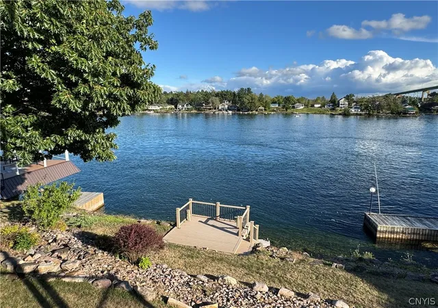 4th image of 19514 Peel Dock Rd, Wellesley Island, NY 13640 | MLS# S1692306
