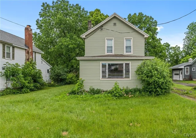 Homes for sale in Oneida, NY | 1077 Glenwood Ave, Oneida, NY 13421 | MLS# S1692219