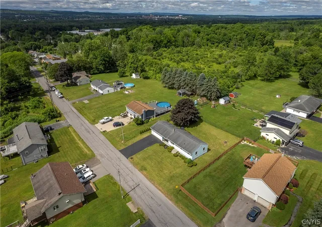 Homes for sale in Deerfield, NY | 5511 Keyes Rd, Deerfield, NY 13502 | MLS# S1692255