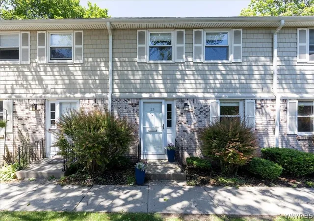 Homes for sale in Buffalo, NY | 666 W Ferry St #25, Buffalo, NY 14222 | MLS# B1692117
