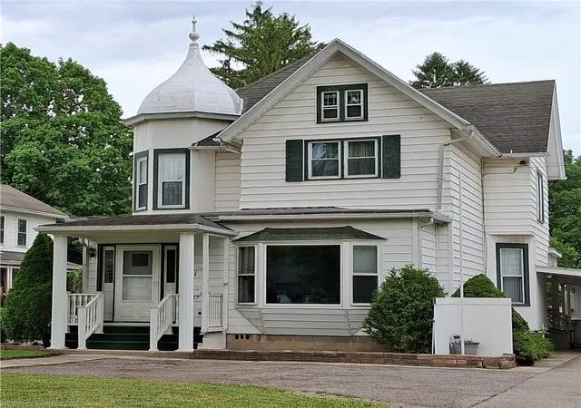 3rd image of 151 Main St, Mount Morris, NY 14510 | MLS# R1691007