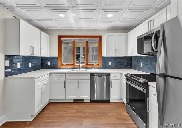 Listing Photo 5 - Condo for sale in building located at 117 W Humboldt Pkwy, Buffalo, NY 14214