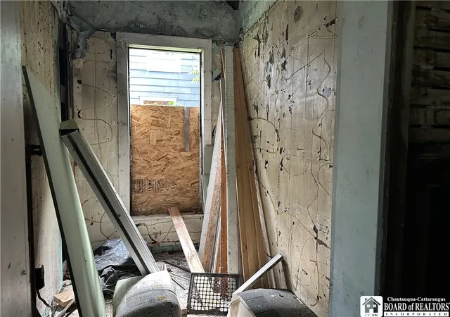 Listing Photo 5 - Condo for sale in building located at 52 Mckinley Ave, Jamestown, NY 14701