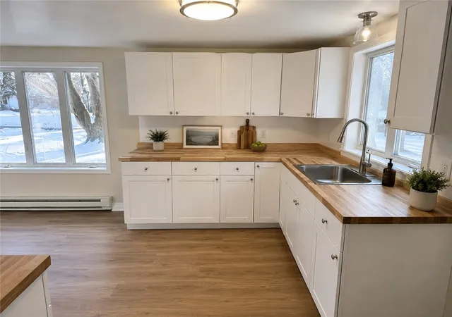 5th image of 10652 W Sheridan Dr, Sheridan, NY 14048 | MLS# R1688171