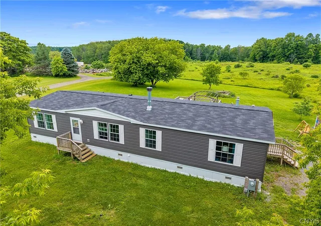 Photo 1 of Manufactured home for sale at 91 Hare Rd, Central Square, NY 13036 | MLS# S1690033 | Listing updated on 2026-07-20