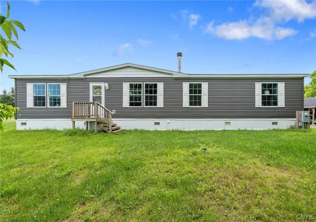 Photo 4 of Manufactured home for sale at 91 Hare Rd, Central Square, NY 13036 | MLS# S1690033 | Listing updated on 2026-07-20