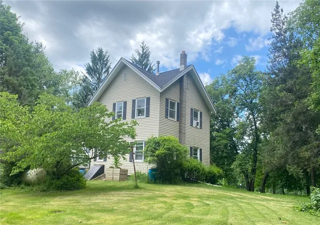 Homes for sale in Gorham, NY | 4825 Middle Rd, Gorham, NY 14544 | MLS# R1692365