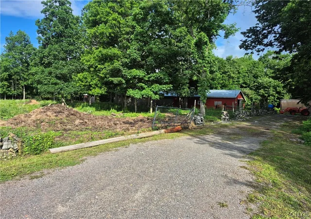 4th image of 31741 County Route 179, Chaumont, NY 13622 | MLS# S1692373