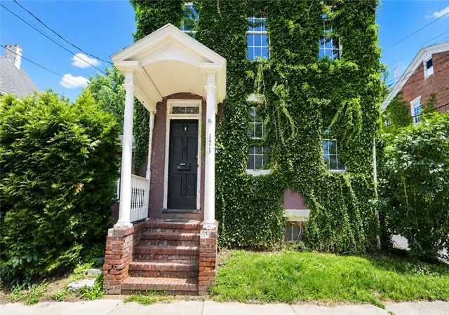 Photo 3 of Sale Pending at 171 Pulteney St, Geneva, NY 14456 | MLS# R1690957 | Listing updated on 2026-07-16