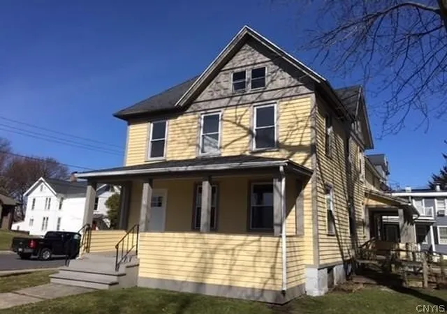Homes for sale in Auburn, NY | 1 Franklin St, Auburn, NY 13021 | MLS# S1692392