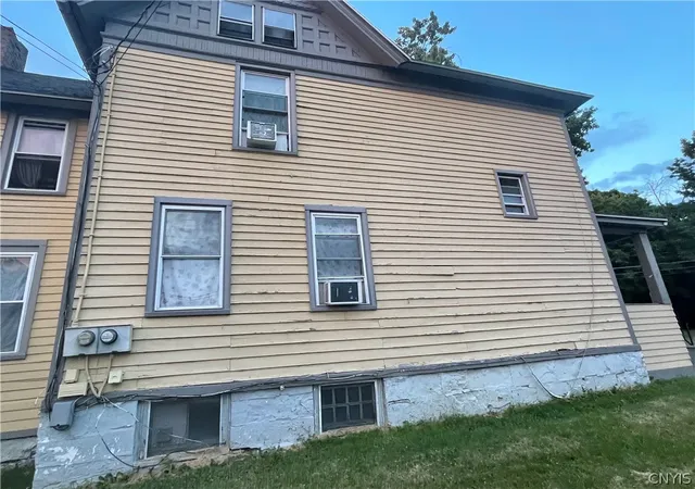 Homes for sale in Auburn, NY | 1 Franklin St, Auburn, NY 13021 | MLS# S1692392