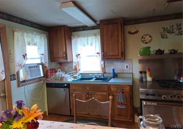 2nd image of 268 State Hwy 37, Hammond, NY 13646 | MLS# S1692402