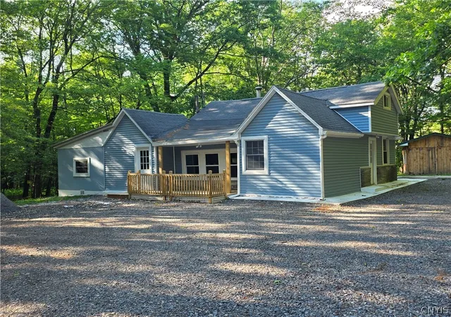 Homes for sale in Frankfort, NY | 344 Brown Rd, Frankfort, NY 13340 | MLS# S1692348