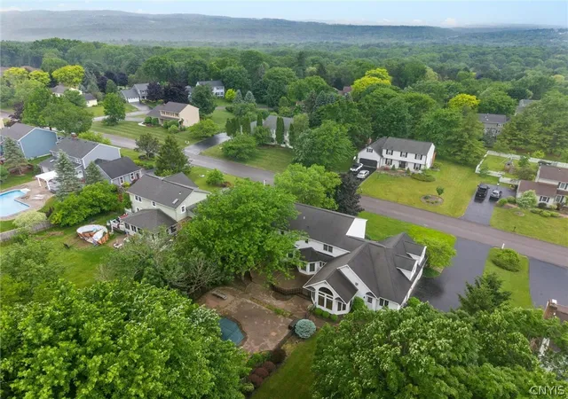 50th image of 5114 Shiraz Ln, Manlius, NY 13066 | MLS# S1690426