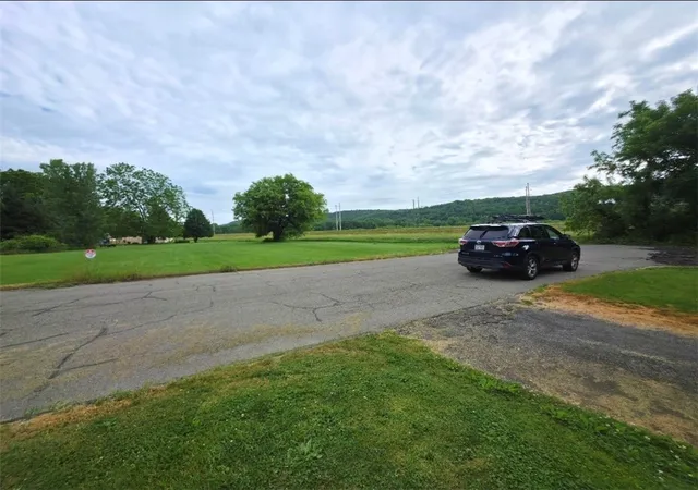 Photo 21 of Sale Pending at 556 Liberty St, Elmira, NY 14904 | MLS# R1692442 | Listing updated on 2026-07-14