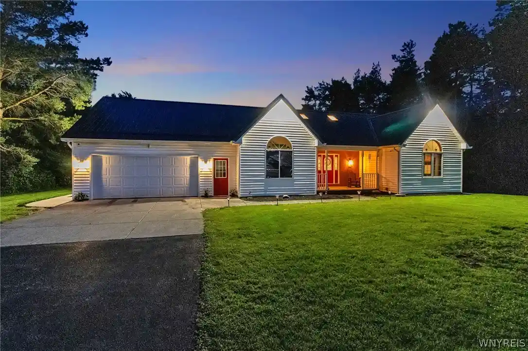 Photo 1 of Sale Pending at 5132 Upper Mountain Rd, Lockport, NY 14094 | MLS# B1691535 | Listing updated on 2026-08-05