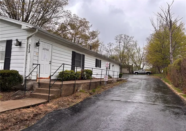 Homes for sale in Batavia City, NY | 535 E Main St, Batavia City, NY 14020 | MLS# R1691248