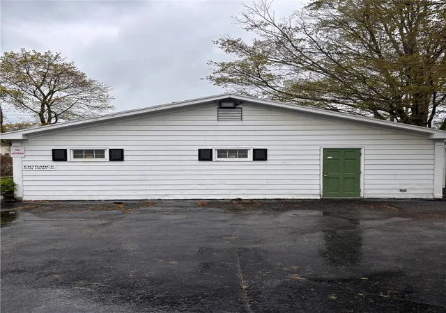 Homes for sale in Batavia City, NY | 535 E Main St, Batavia City, NY 14020 | MLS# R1691248