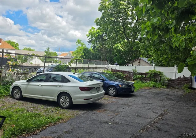 Homes for sale in Utica, NY | 813 South St, Utica, NY 13501 | MLS# S1692430