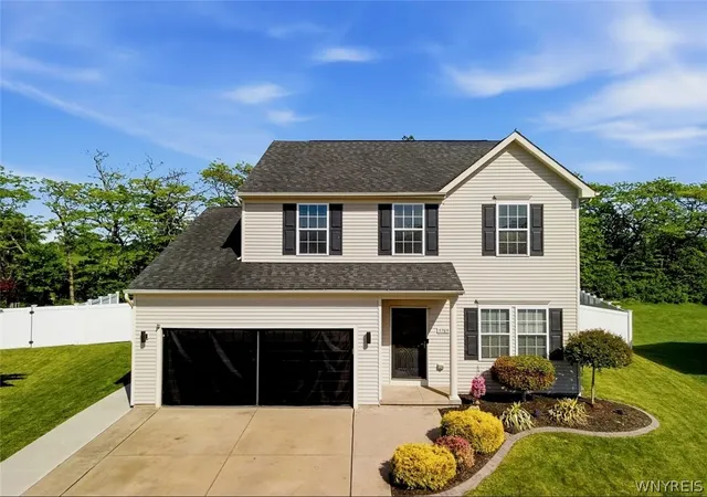 Homes for sale in Cambria, NY | 5789 Willow Creek Ln, Cambria, NY 14132 | MLS# B1692421