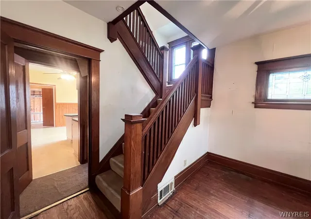 Homes for sale in Buffalo, NY | 199 Potters Rd, Buffalo, NY 14220 | MLS# B1692465