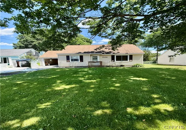 1st image of 7124 Buckley Rd, Liverpool, NY 13088 | MLS# S1692436