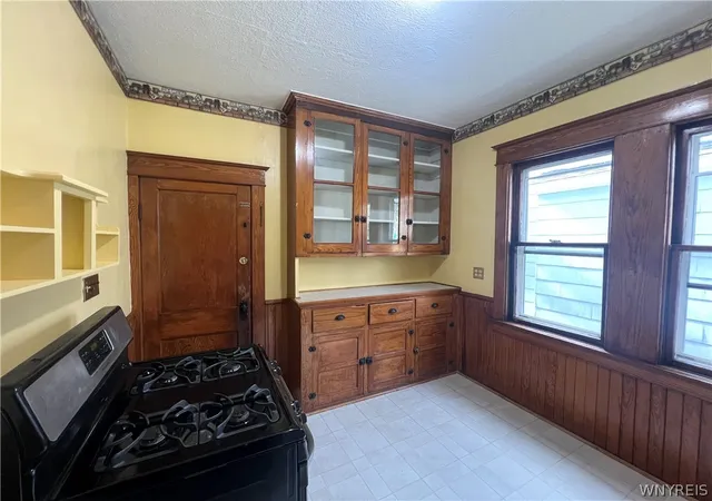 Homes for sale in Buffalo, NY | 22 Edgewood Ave, Buffalo, NY 14220 | MLS# B1692475