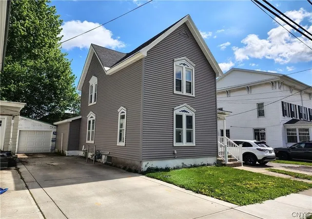 Homes for sale in Frankfort, NY | 119 1st Ave, Frankfort, NY 13340 | MLS# S1691982