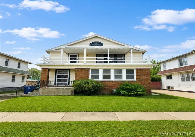 Photo 2 of Sale Pending at 31 Dartmouth Ave, Buffalo, NY 14215 | MLS# B1690634 | Listing updated on 2026-07-24