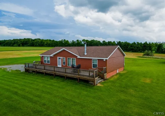 1st image of 264 Hallenneck Rd, Mohawk, NY 13407 | MLS# S1692512
