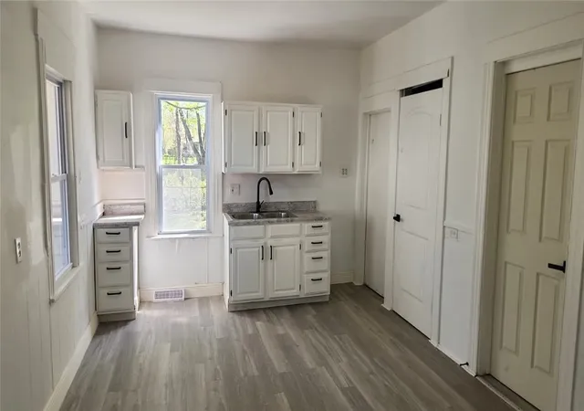 5th image of 43 Brayer St, Rochester, NY 14606 | MLS# R1692144